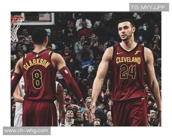 快船与篮网激战正酣比分悬念不断引发球迷热议